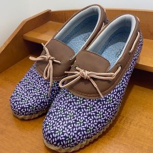 Floral Gardening/Rain Shoe - Never Worn